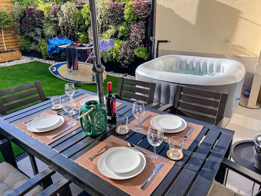 Relaxing Garden Los Cristianos Con Jacuzzi Y Barbacoa アロナ エクステリア 写真